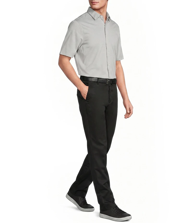 Roundtree & Yorke TravelSmart Short Sleeve Solid/Non-Solid Button Front Shirt