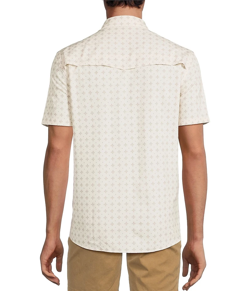 Rowm Performance Rec + Relax Short Sleeve Western Cross Geo Print Textured Shirt