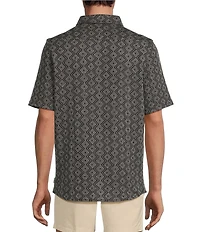 Rowm's Outsider's Oasis Short Sleeve Jacquard Weekender Coatfront