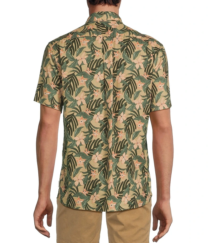 Rowm's Outsider's Oasis Short Sleeve Medium Floral Print Shirt