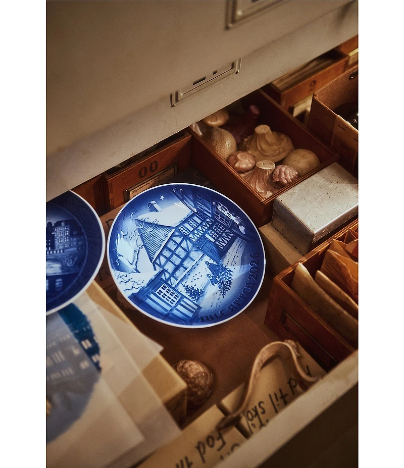 Royal Copenhagen Bing & Grøndahl Den Gamlen By in Aarhus 2026 Christmas Plate