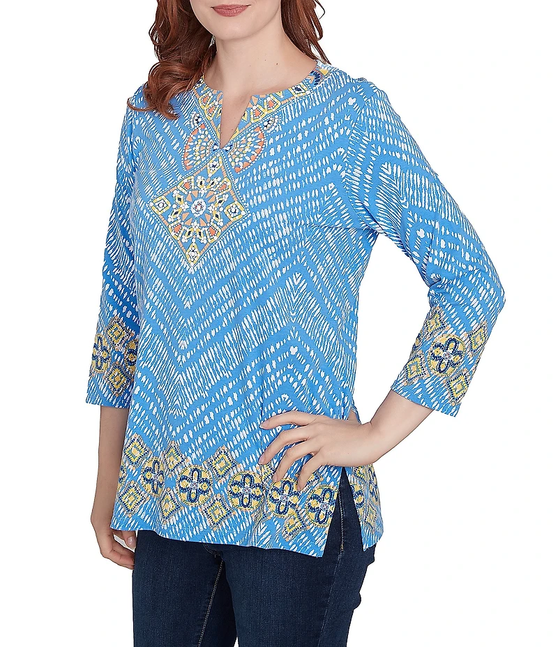 Ruby Rd. Knit Embellished Medallion Placement Border Print Split V-Neck 3/4 Sleeve Top