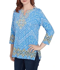Ruby Rd. Knit Embellished Medallion Placement Border Print Split V-Neck 3/4 Sleeve Top