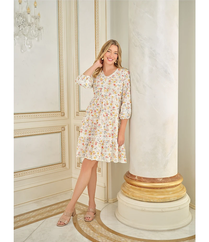 Ruby Rd. Petite Size Floral V-Neck 3/4 Sleeve Shift Dress