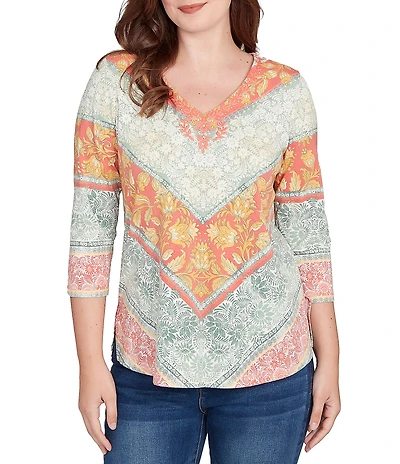 Ruby Rd. Petite Size Knit Floral Chevron V-Neck 3/4 Sleeve Top