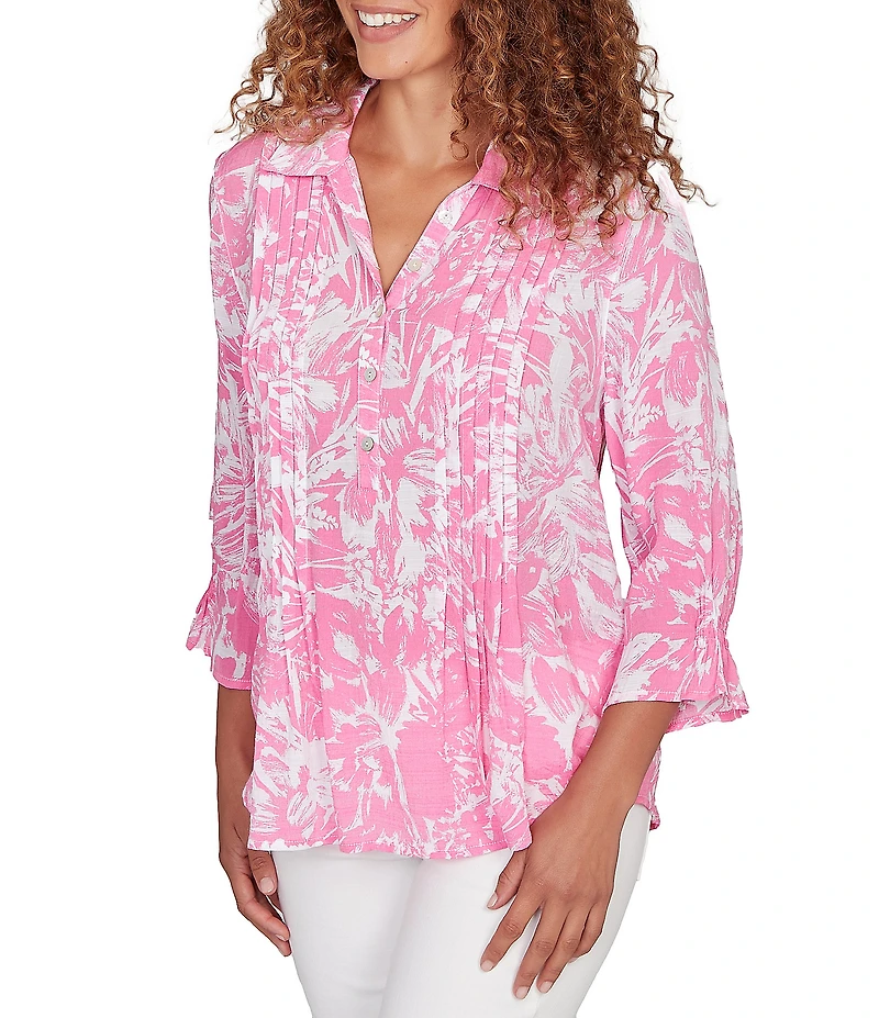 Ruby Rd. Petite Size Silky Slub Woven Brushstroke Floral Collared V-Neck 3/4 Sleeve Top