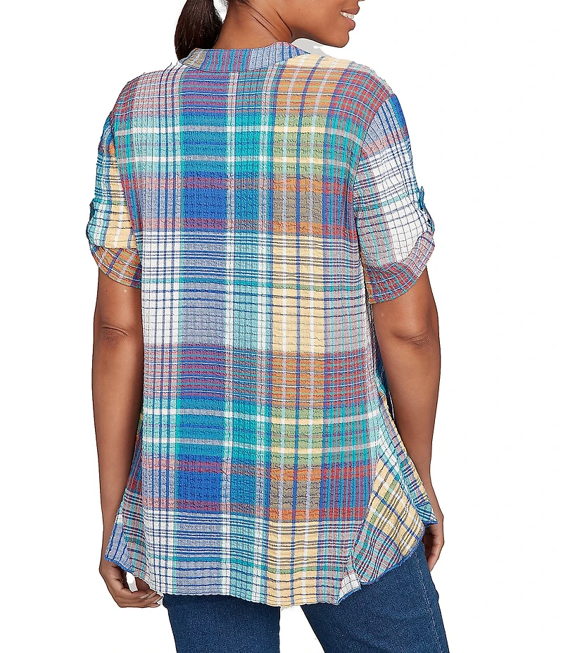 Ruby Rd. Petite Size Soft Crinkle Plaid Y-Neck Short Button-Tab Sleeve Button-Front Shirt