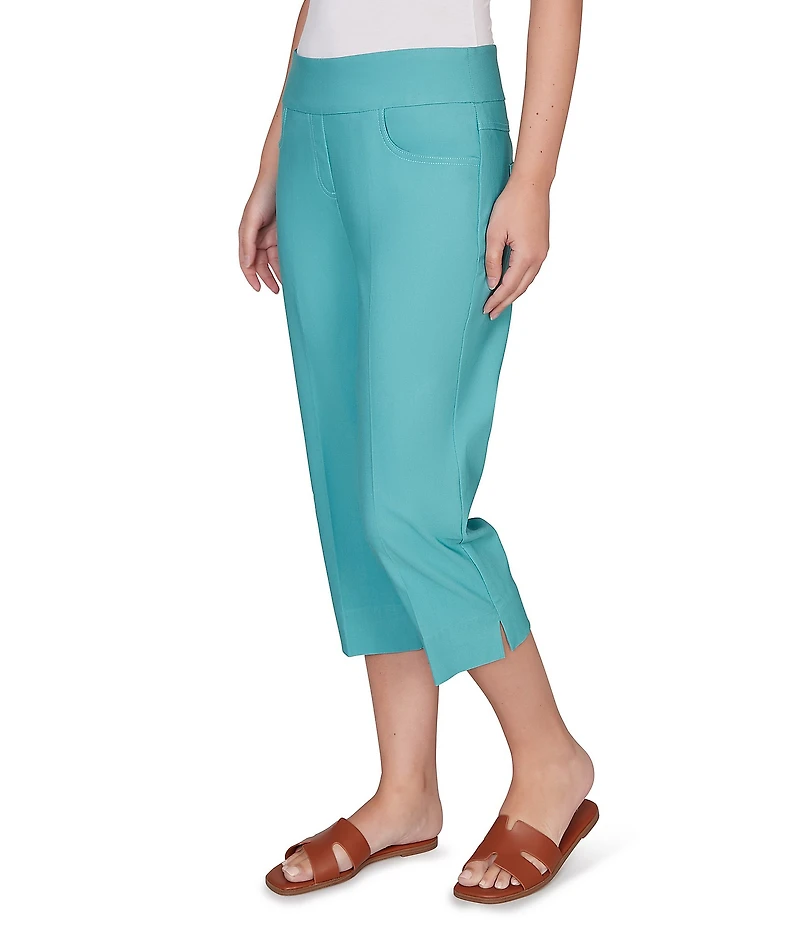 Ruby Rd. Petite Size Stretch Straight Leg Pull-On Capri Pants