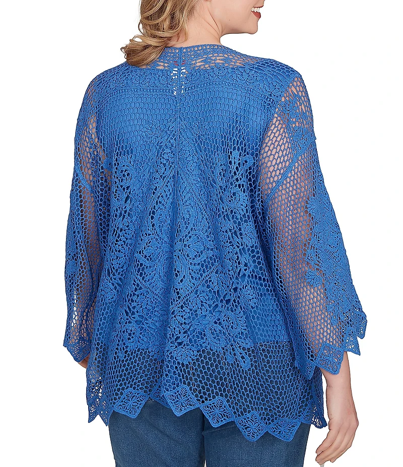 Ruby Rd. Plus Size Crochet Medallion Floral Pattern Scoop Neck 3/4 Wide Flared Sleeve Top
