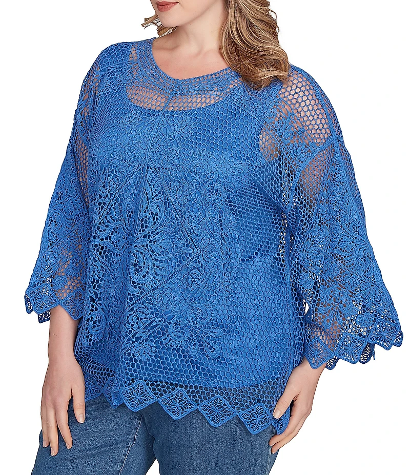 Ruby Rd. Plus Size Crochet Medallion Floral Pattern Scoop Neck 3/4 Wide Flared Sleeve Top