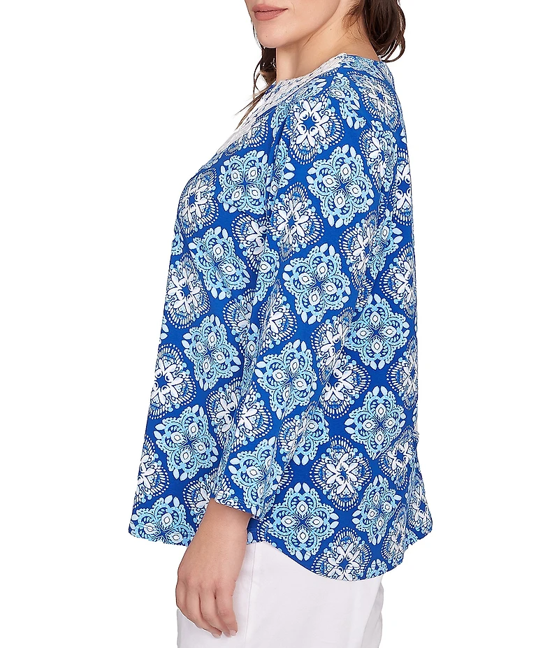 Ruby Rd. Plus Size Knit Printed Round Split V-Neck 3/4 Sleeve Top