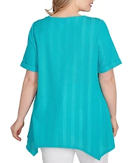 Ruby Rd. Plus Size Textured Solid Knit Crinkle Stripe Round Neck Short Sleeve Sharkbite Hem Top