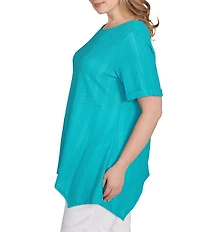 Ruby Rd. Plus Size Textured Solid Knit Crinkle Stripe Round Neck Short Sleeve Sharkbite Hem Top