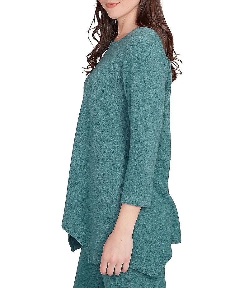 Ruby Rd. Scoop Neck 3/4 Sleeve Sharkbite Hem Knit Top