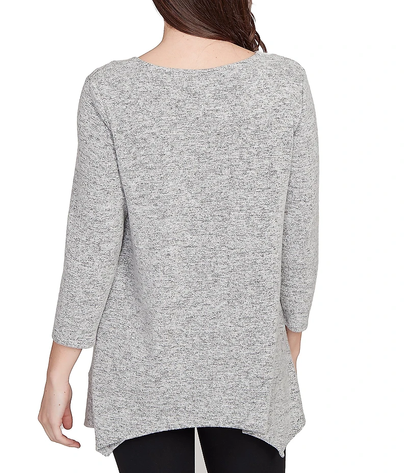 Ruby Rd. Scoop Neck 3/4 Sleeve Sharkbite Hem Knit Top