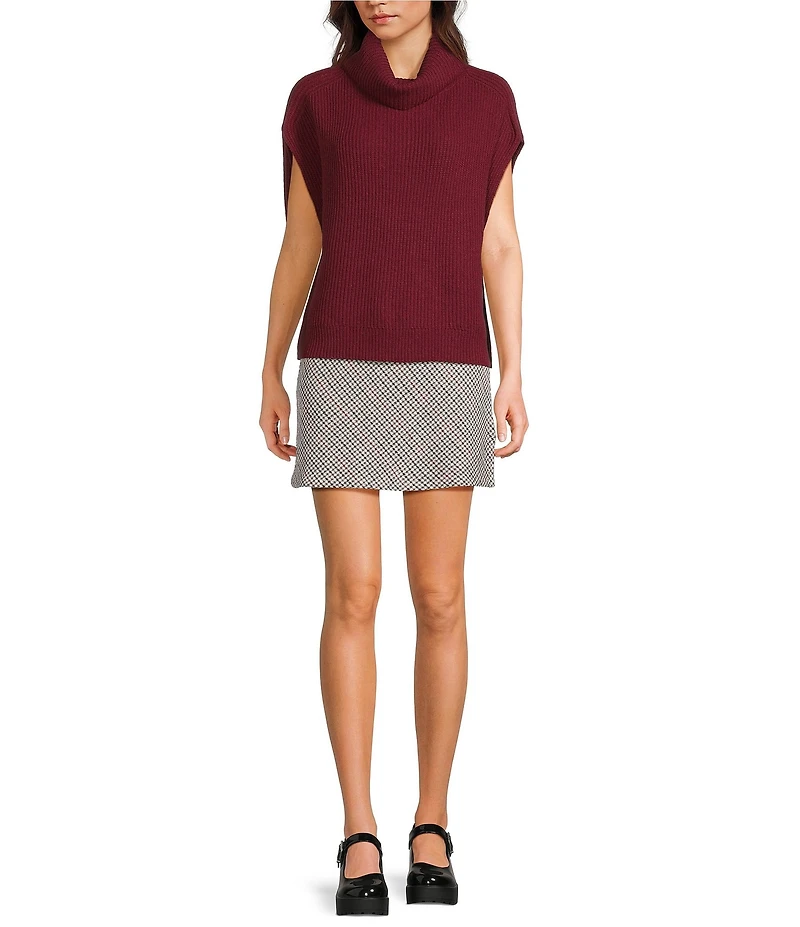 Sadie & Sage Ribbed Knit Turtle Neck Sleeveless Sweater