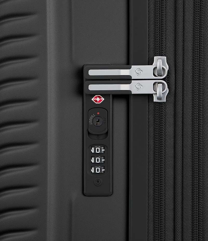 Samsonite LiteSpin 2 Hardship Carry-on Spinner Luggage