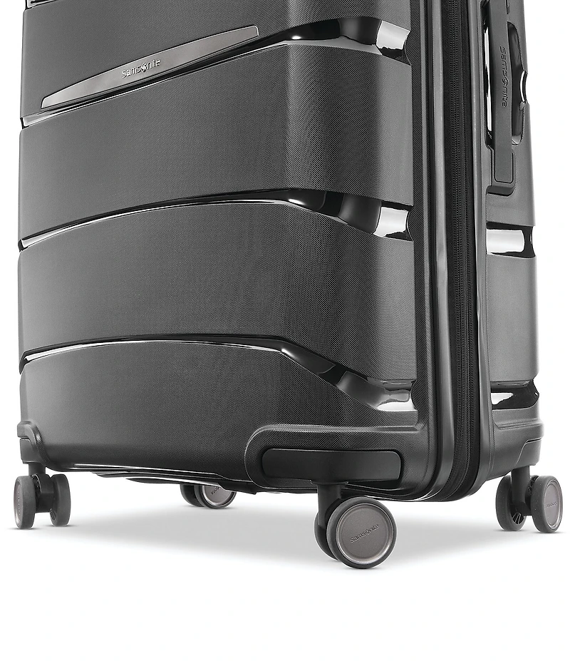 Samsonite Outline Pro 24#double; Hardside Expandable Medium Spinner Suitcase