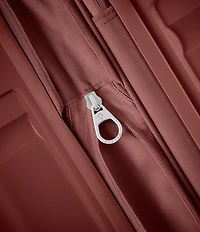 Samsonite Outline Pro 23#double; Carry-On Spinner Suitcase