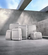 Samsonite Paralux Collection Hardside Spinner Suitcase