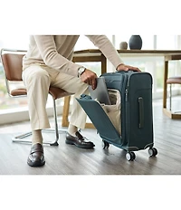 Samsonite Silhouette 18 Softside Carry-On Spinner
