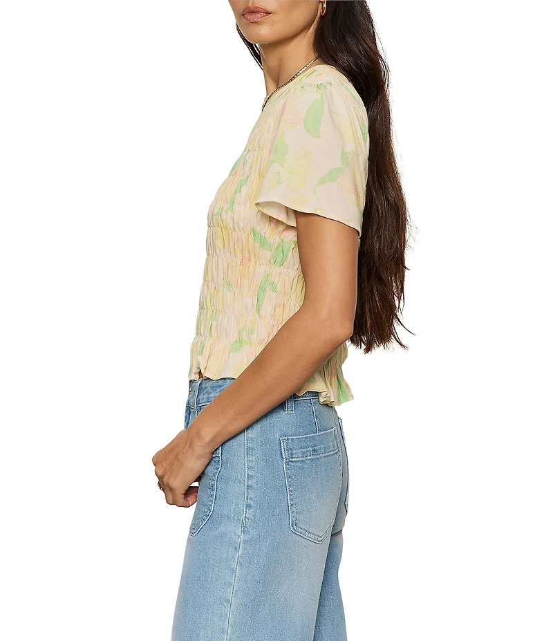 Sanctuary Better Together Floral Print Crew Neck Short Sleeve Smocked Top