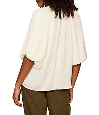 Sanctuary Plenty of Love Split Neck Short Bubble Sleeve Crinkle Sateen Blouse