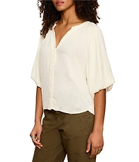 Sanctuary Plenty of Love Split Neck Short Bubble Sleeve Crinkle Sateen Blouse