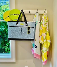 SCOUT Twisted Sister Ben Pocket Tote Bag