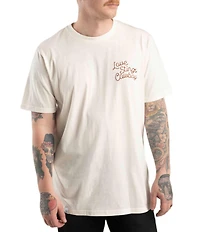 Sendero Provisions Co. Love Stings Short Sleeve Graphic T-Shirt