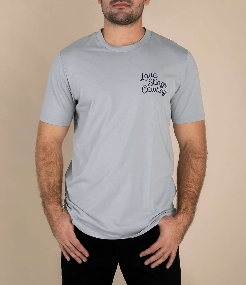 Sendero Provisions Co. Love Stings Short Sleeve Graphic T-Shirt