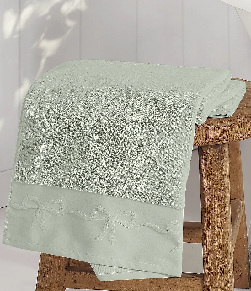 Shabby Chic Signature by Shabby Chic Bow Jacquard Bath Towels