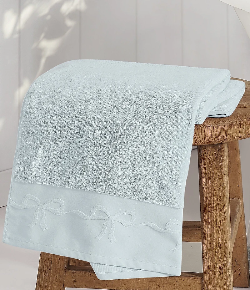 Shabby Chic Signature by Shabby Chic Bow Jacquard Bath Towels