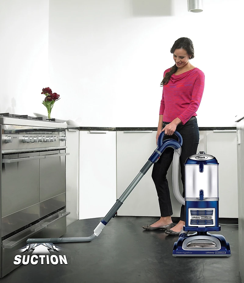 Shark Navigator Lift-Away Deluxe Upright Vacuum Cleaner