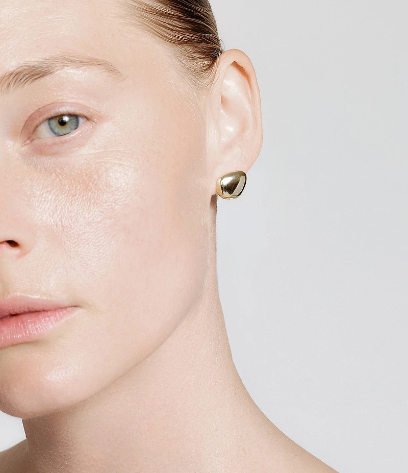 SHASHI Carter Stud Earrings