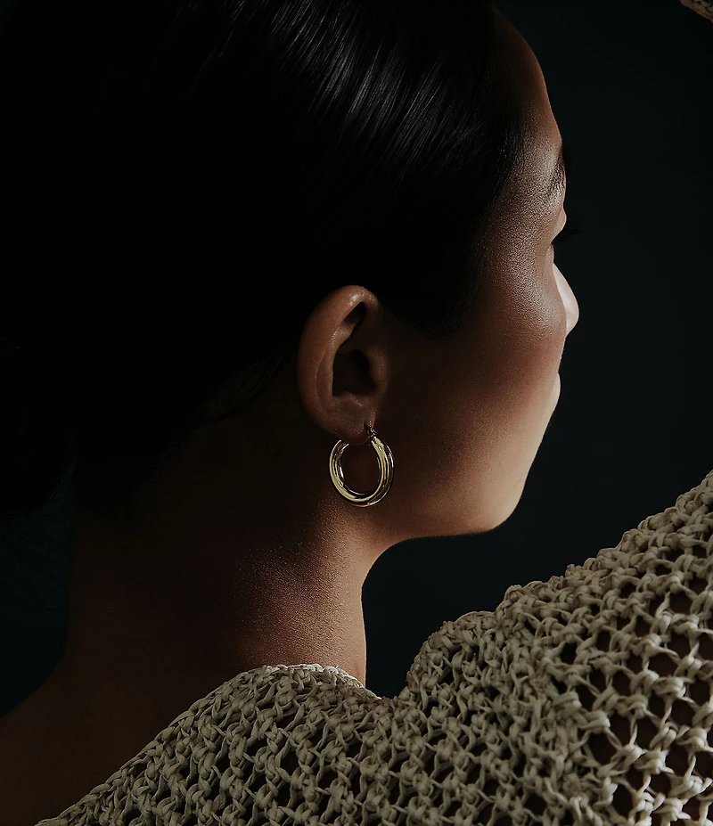 SHASHI Dominique Hoop Earrings