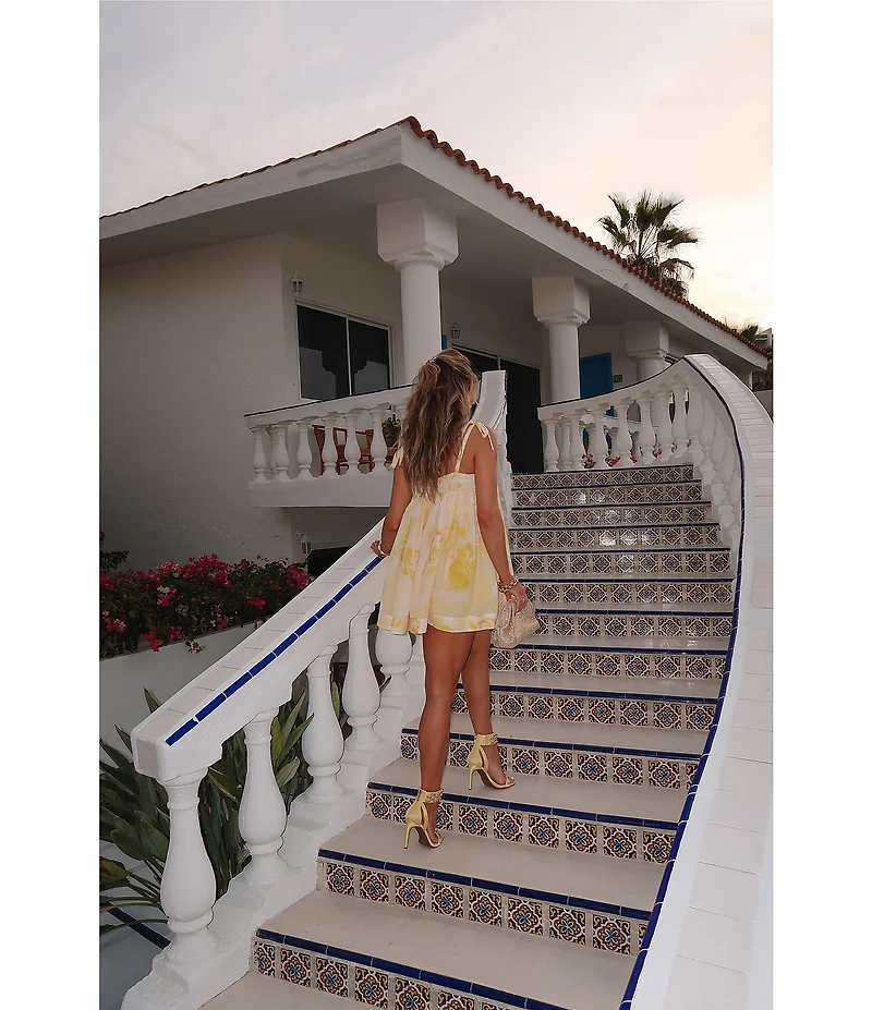 Gianni Bini x Shea Leigh Mills Limoncello Floral Print Sleeveless Satin Mini Baby Doll Romper