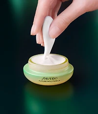Shiseido Future Solution LX Legendary Enmei Ultimate Brilliance Eye Cream