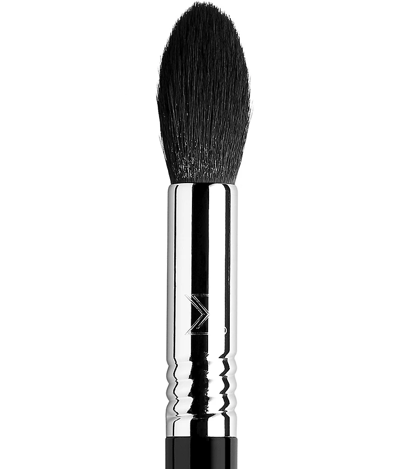 Sigma Beauty F35 Tapered Highlight Brush