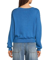 Signature 8 V-Neck Long Sleeve Sweater