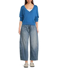 Signature 8 V-Neck Long Sleeve Sweater