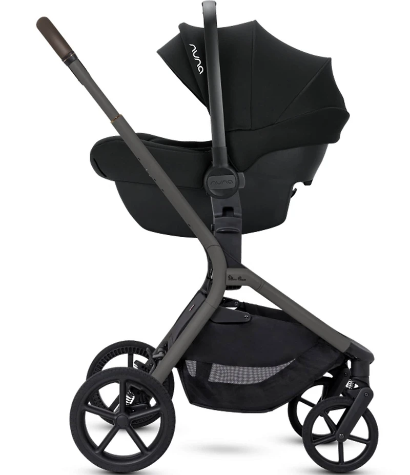 Silver Cross Breez Mid-Size Compact Folding Stroller