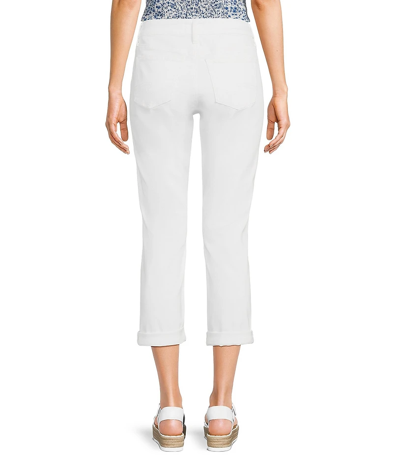 Silver Jeans Co. Elyse Mid Rise Capri Jeans