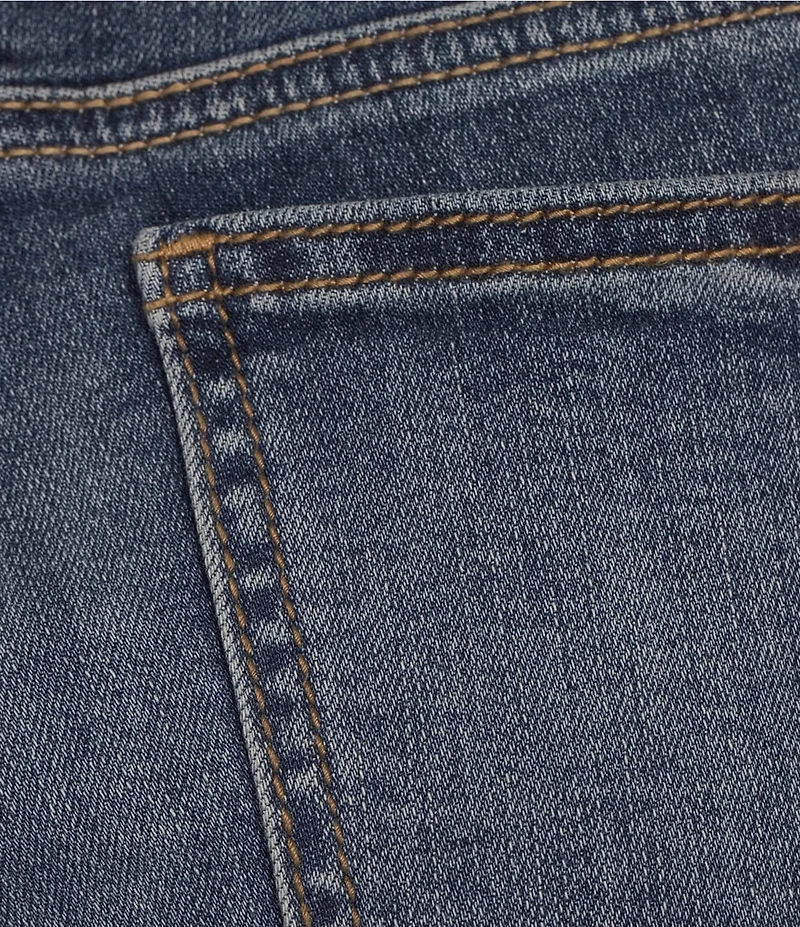 Silver Jeans Co. Elyse Mid Rise Curvy Fit Capris