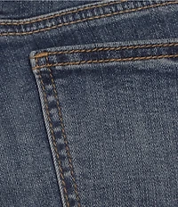 Silver Jeans Co. Elyse Mid Rise Curvy Fit Capris