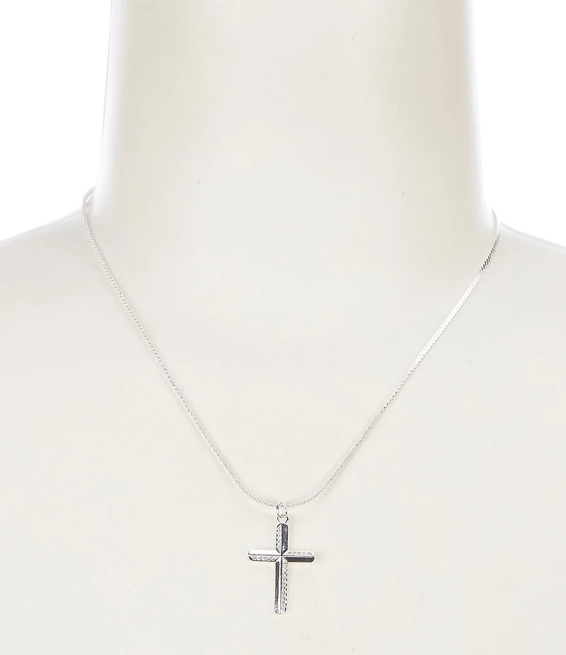 Simplicity Textured Cross Short Pendant Necklace