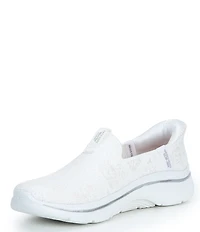 Skechers x Martha Stewart GO WALK Arch Fit 2.0 Botanical Bliss Slip-Ins Sneakers