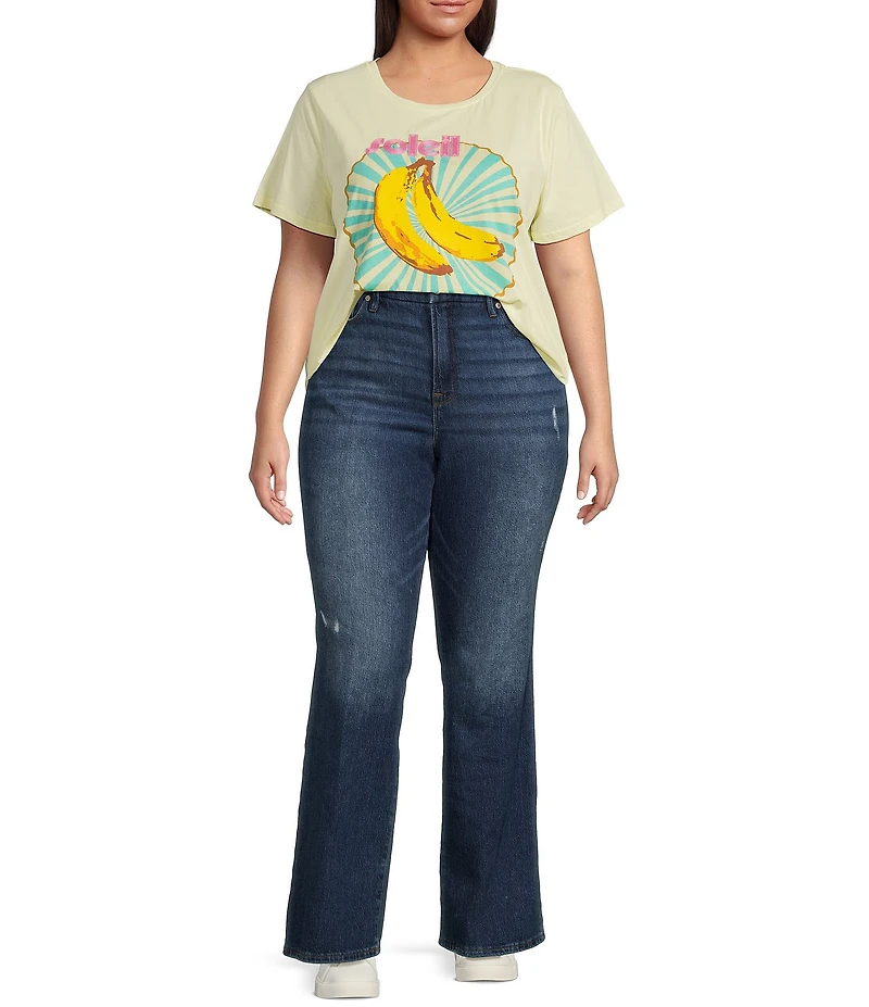Skies Are Blue Plus Bananas Graphic Short Sleeve T-Shirt