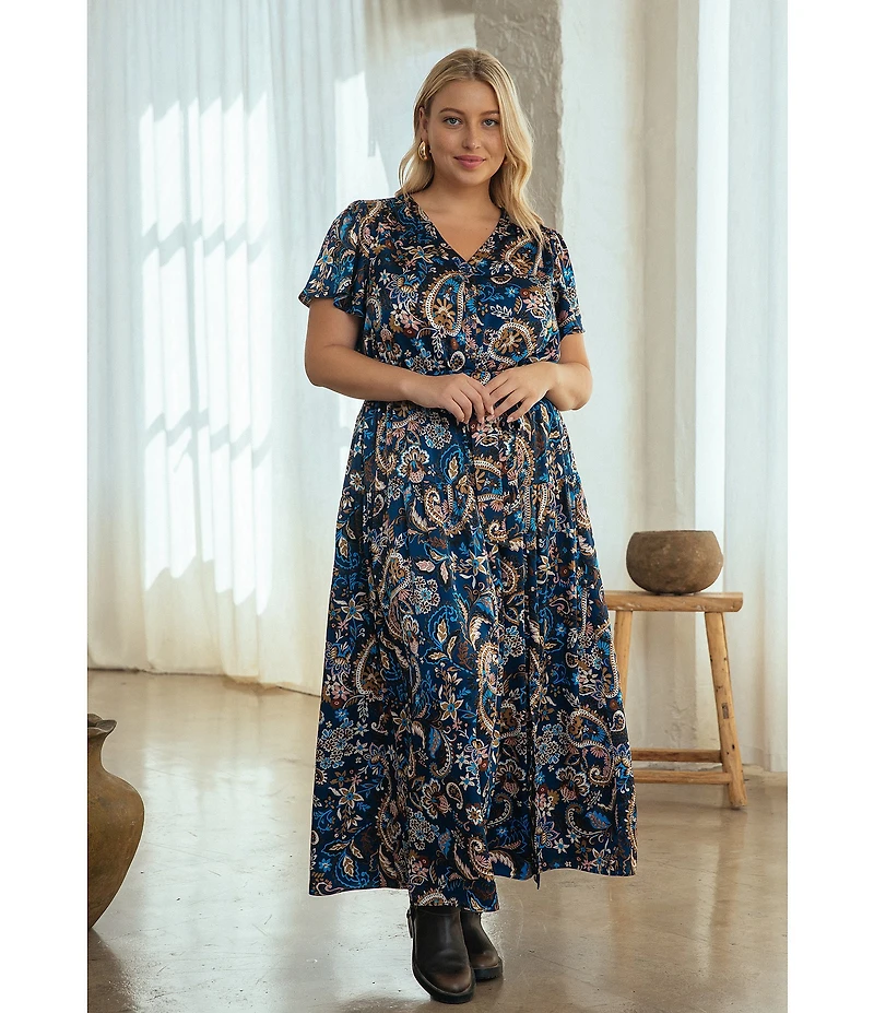 Skies Are Blue Plus Size Paisley Printed Short Sleeve Long Dress