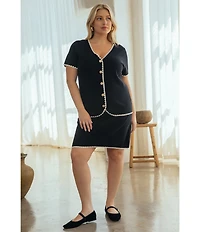 Skies Are Blue Plus Size Whip Stitched Scalloped Edge Short Sleeve Sweater Knit Top